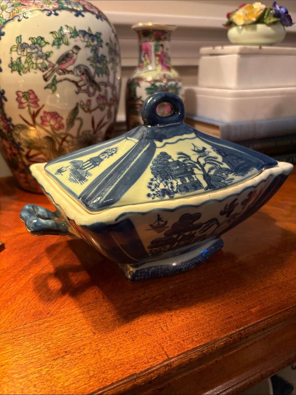 Blue Willow Decorative Porcelain Covered Dish- Classic GrandMillenial Home Decor - Picture 2 of 11